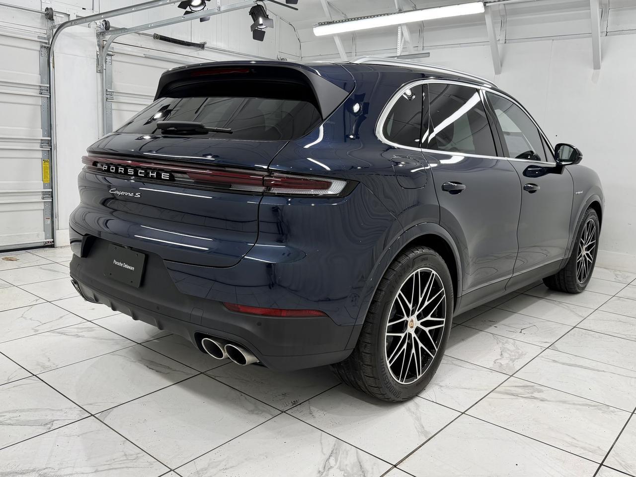 2026 Porsche Cayenne S E-Hybrid Newark DE