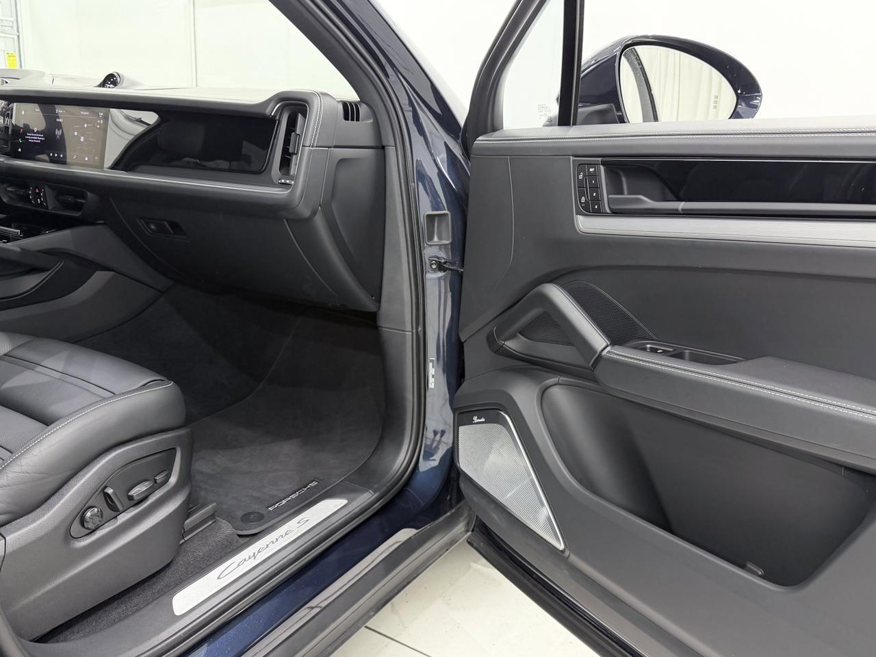 2026 Porsche Cayenne S E-Hybrid Newark DE