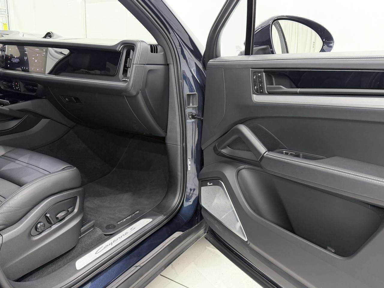 2026 Porsche Cayenne S E-Hybrid Newark DE