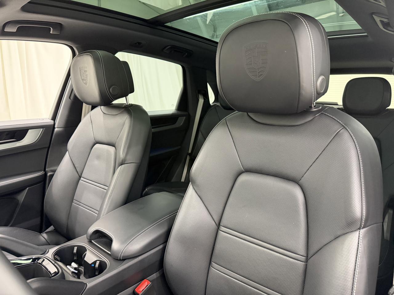 2026 Porsche Cayenne S E-Hybrid Newark DE