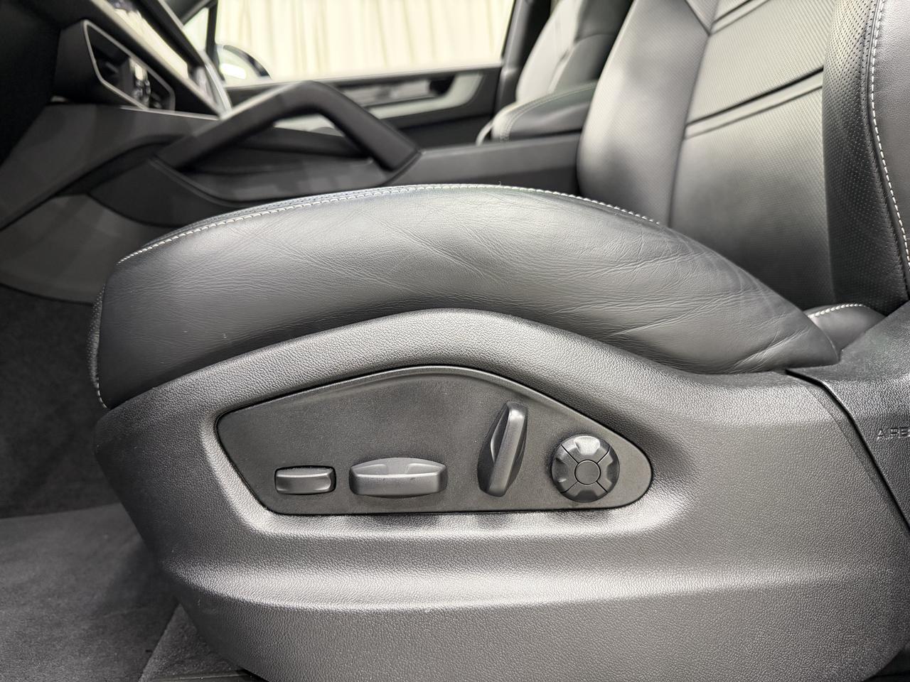 2026 Porsche Cayenne S E-Hybrid Newark DE