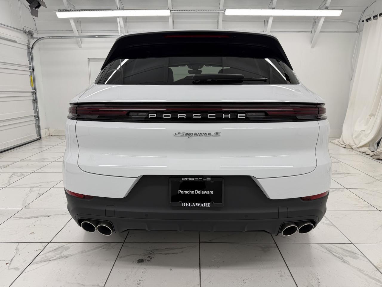 2026 Porsche Cayenne S E-Hybrid Newark DE