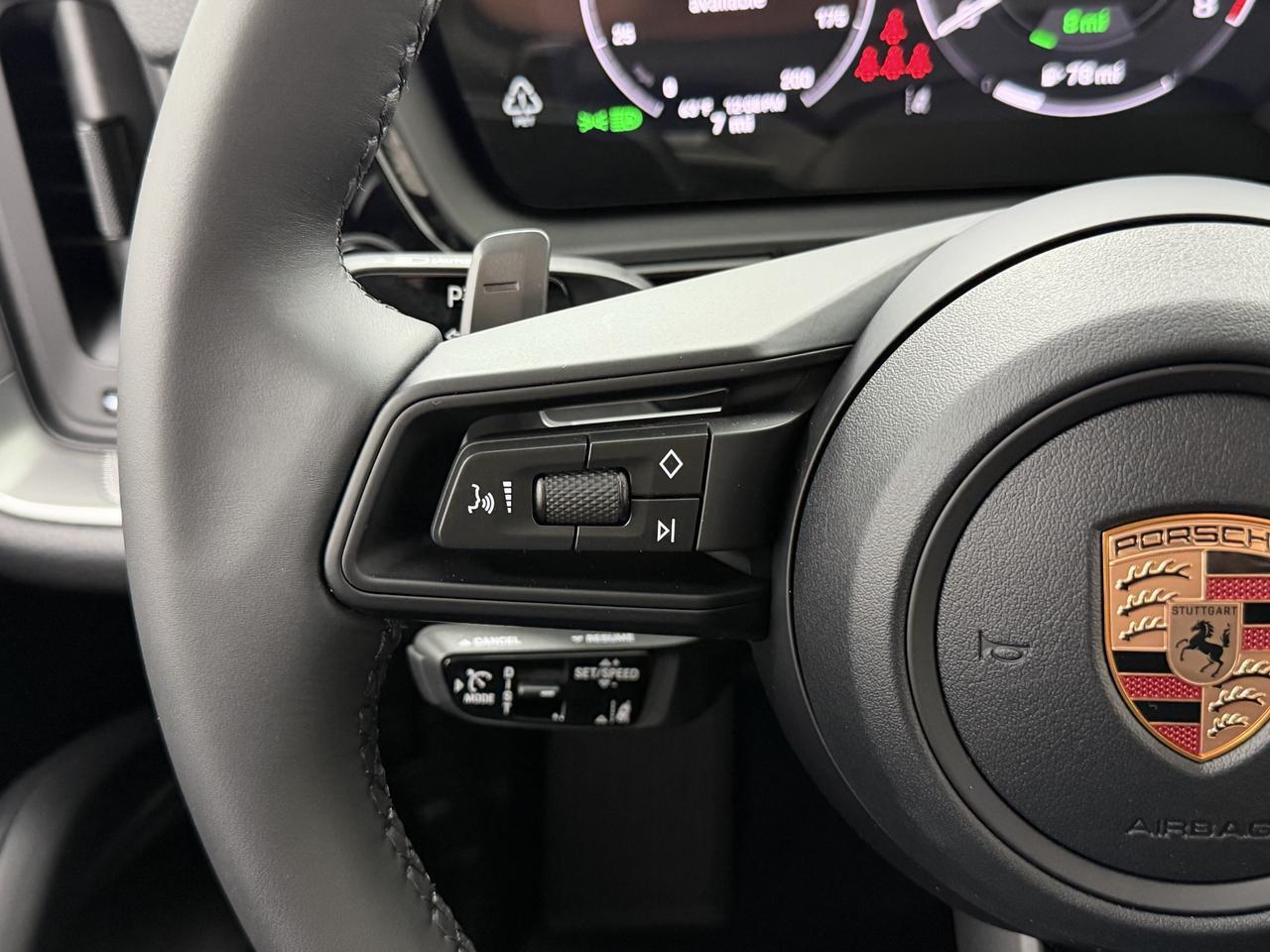 2026 Porsche Cayenne S E-Hybrid - Photo 46