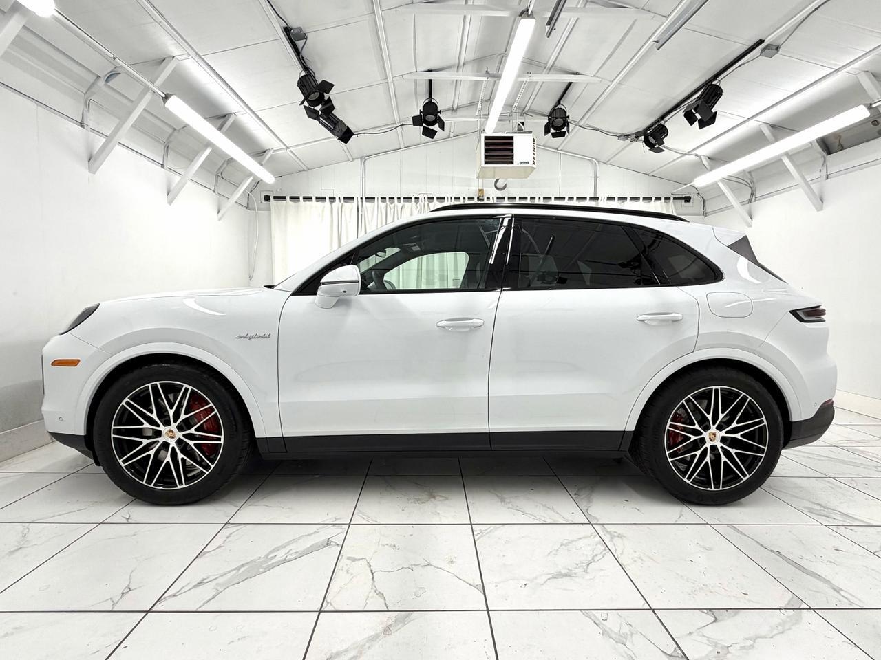 2026 Porsche Cayenne S E-Hybrid Newark DE