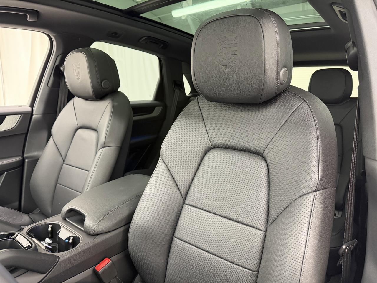 2026 Porsche Cayenne S E-Hybrid Newark DE