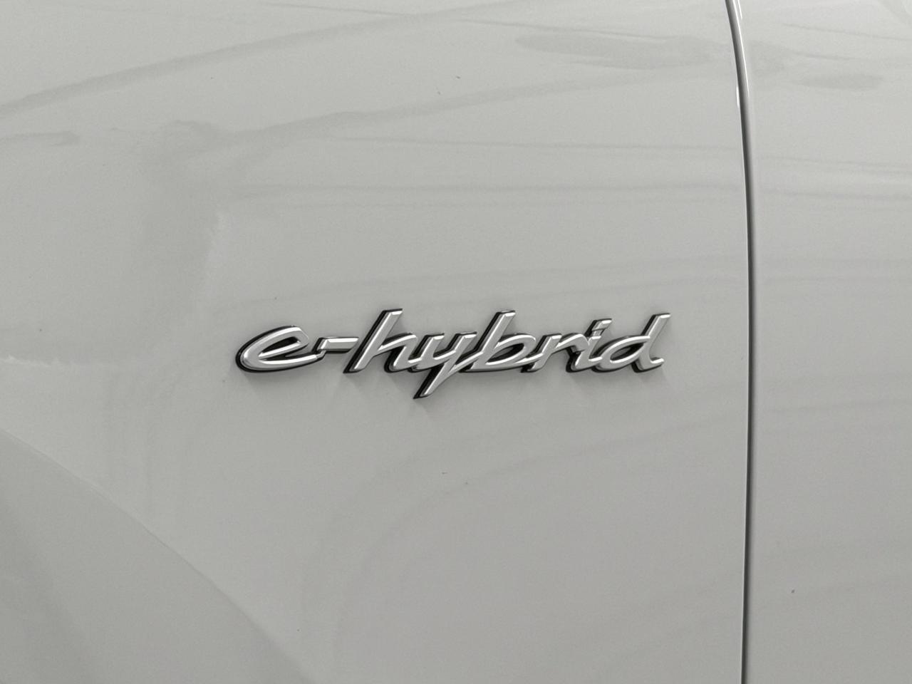 2026 Porsche Cayenne S E-Hybrid - Photo 65