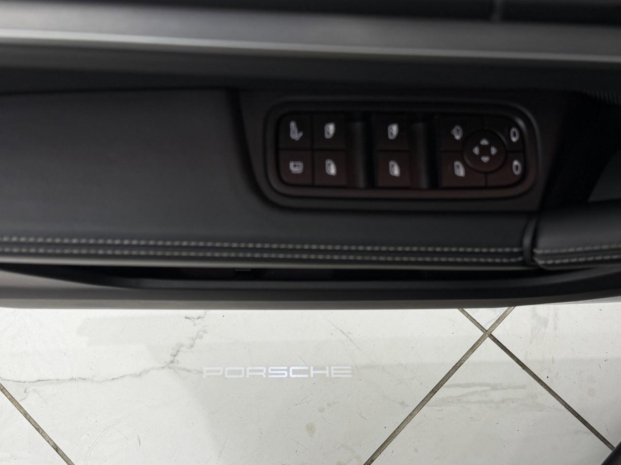 2026 Porsche Cayenne S E-Hybrid Newark DE