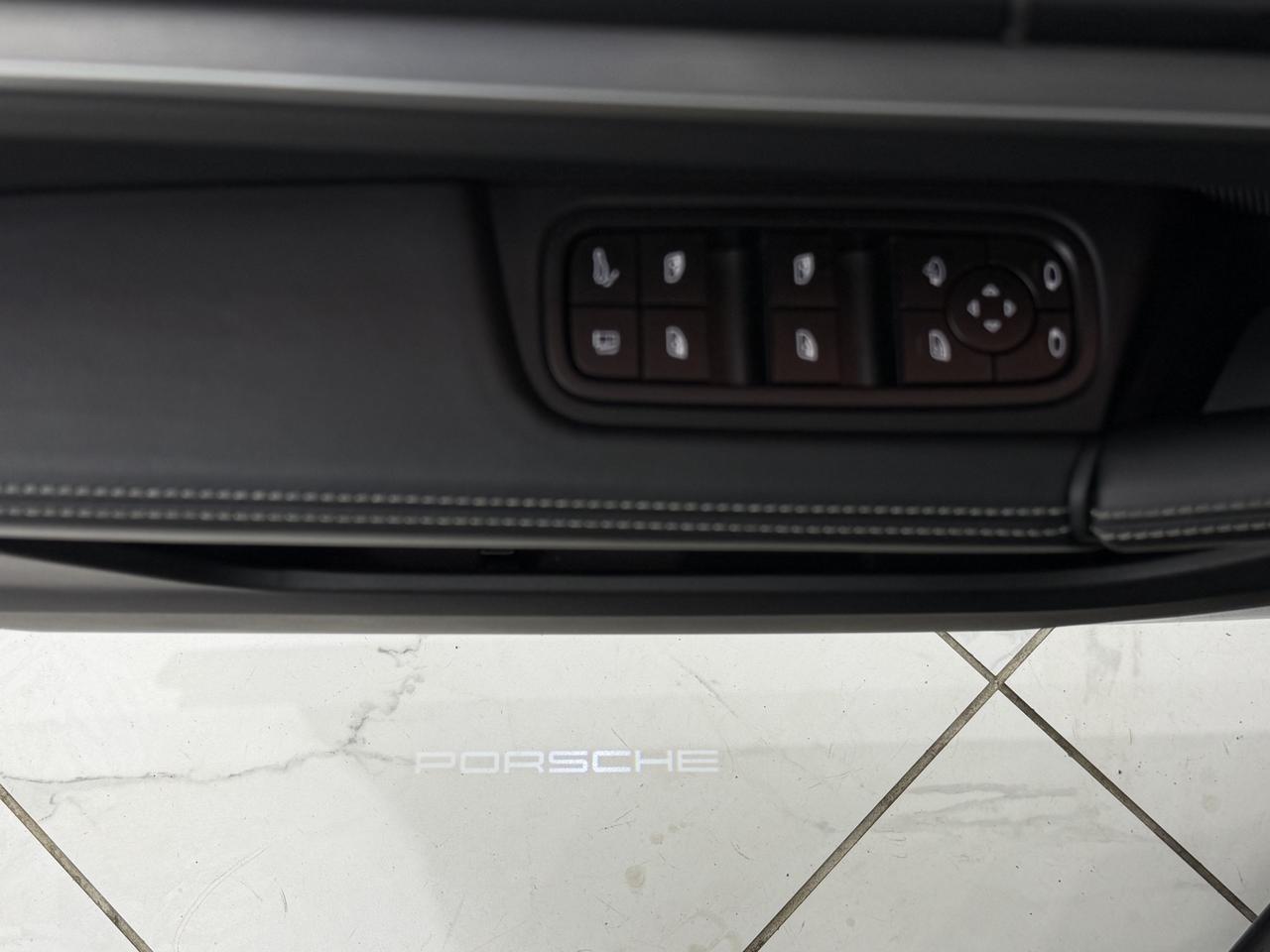 2026 Porsche Cayenne S E-Hybrid Newark DE