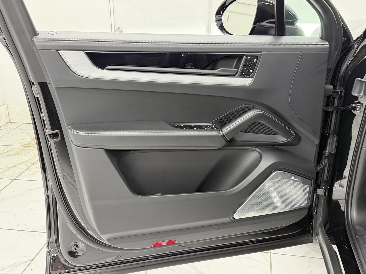 2026 Porsche Cayenne S E-Hybrid Newark DE