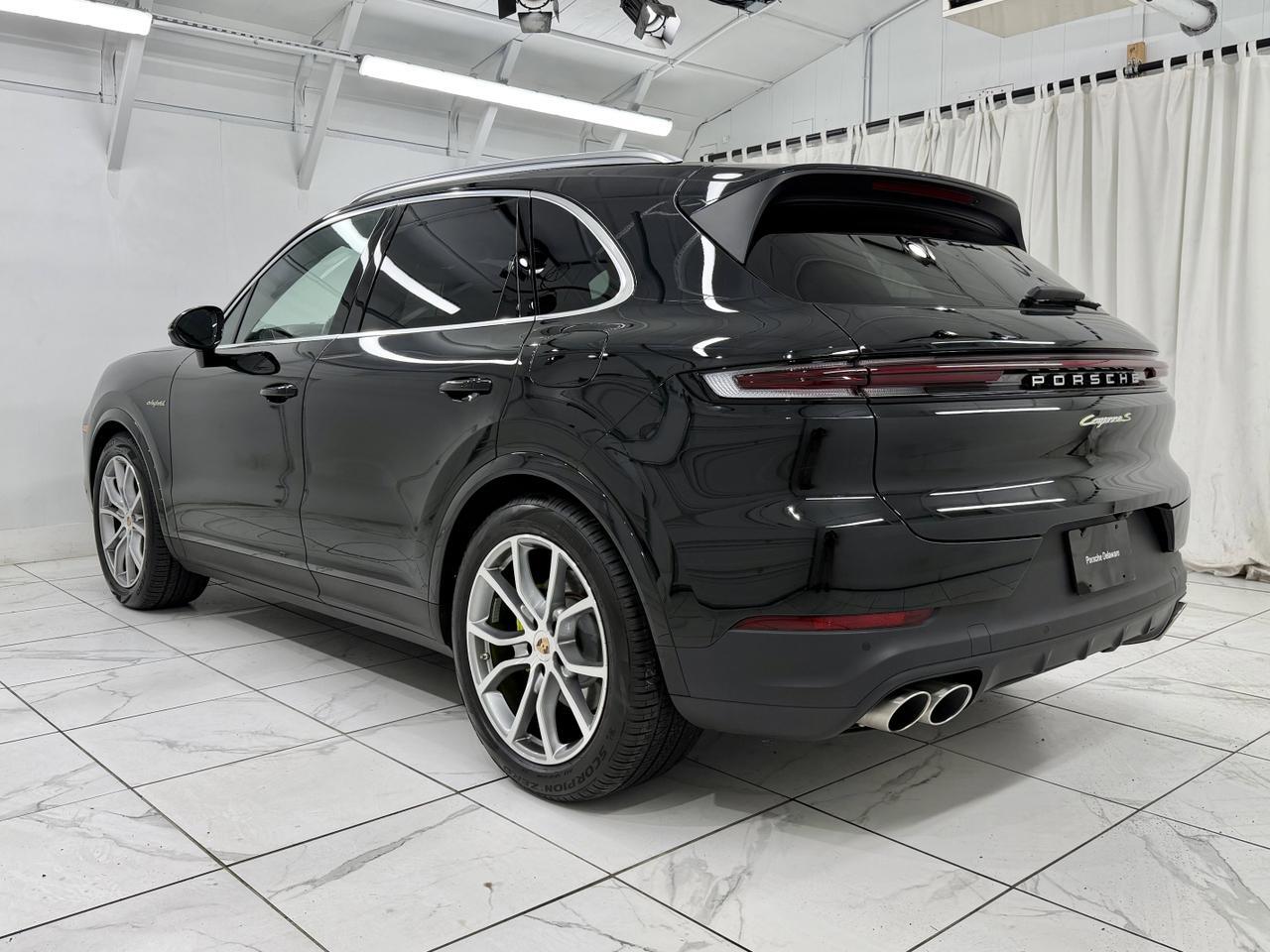 2026 Porsche Cayenne S E-Hybrid Newark DE