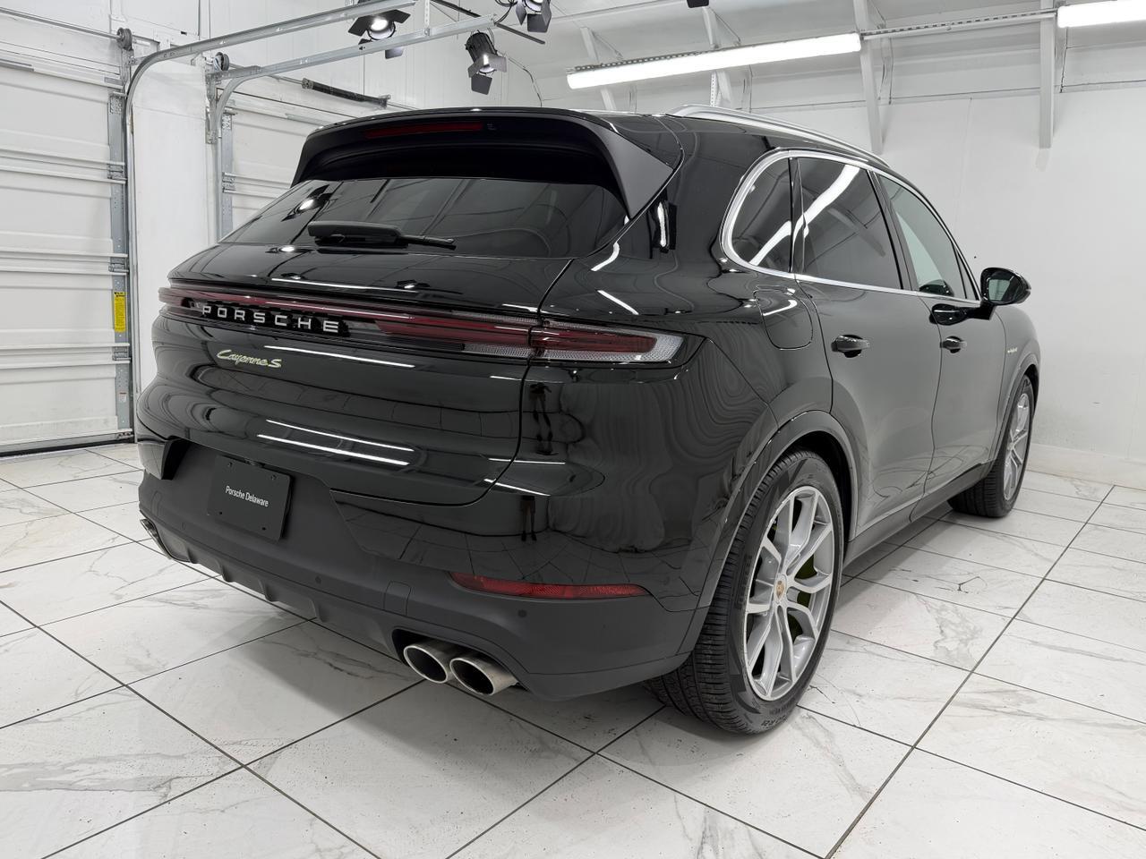 2026 Porsche Cayenne S E-Hybrid Newark DE