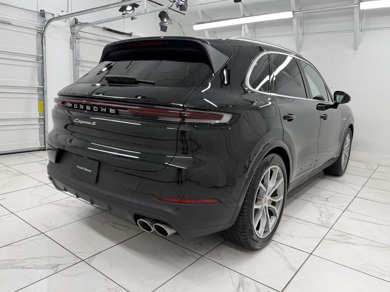 2026 Porsche Cayenne S E-Hybrid Newark DE