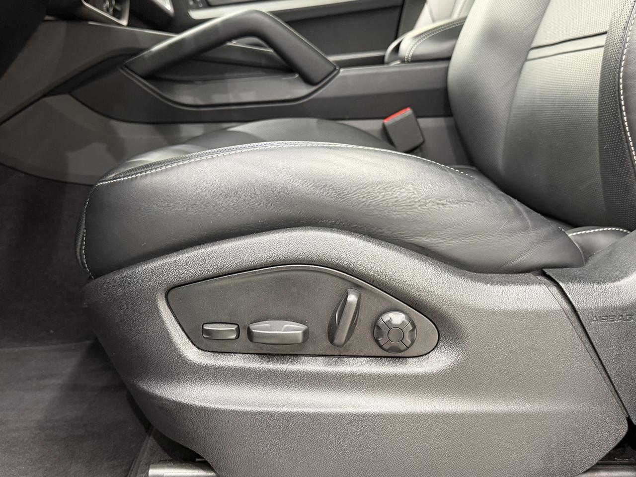 2026 Porsche Cayenne S E-Hybrid Newark DE