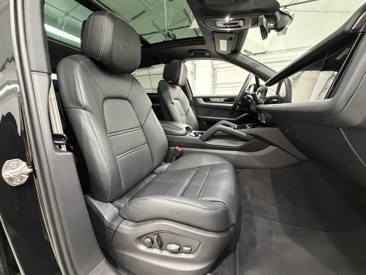 2026 Porsche Cayenne S E-Hybrid Newark DE