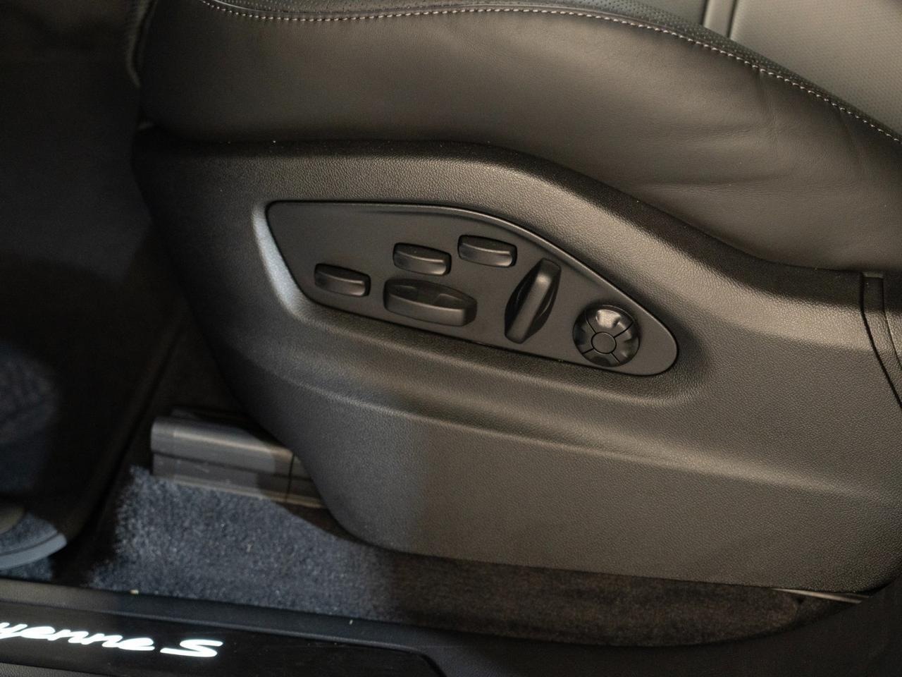 2026 Porsche Cayenne S E-Hybrid Pompano Beach FL