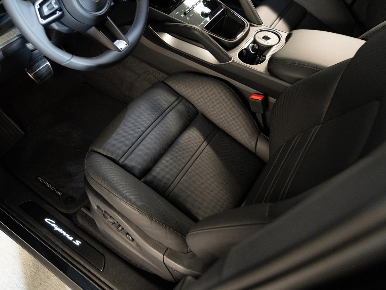 2026 Porsche Cayenne S E-Hybrid Pompano Beach FL