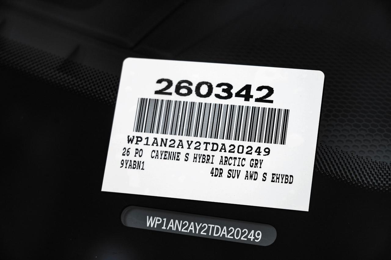 2026 Porsche Cayenne S E-Hybrid Pompano Beach FL