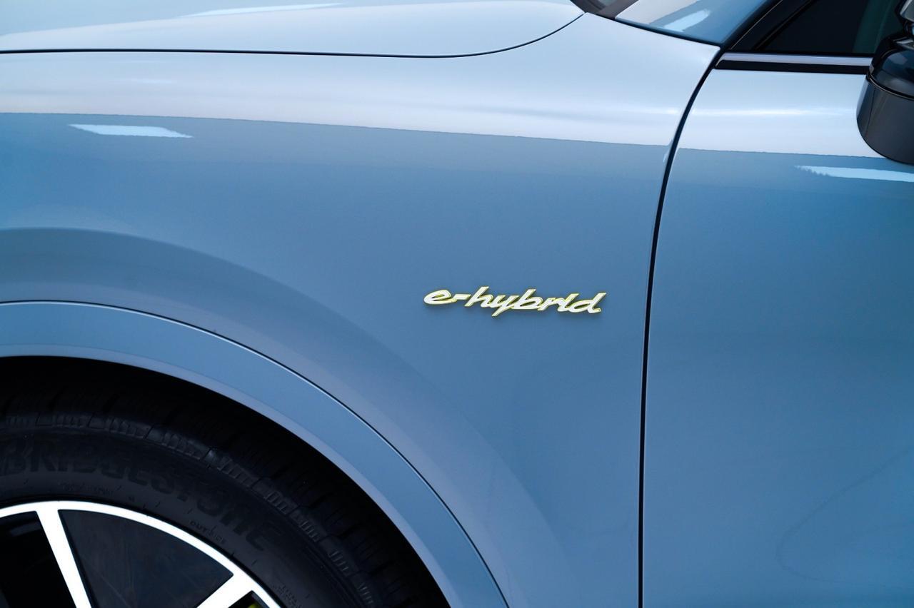 2026 Porsche Cayenne S E-Hybrid Pompano Beach FL