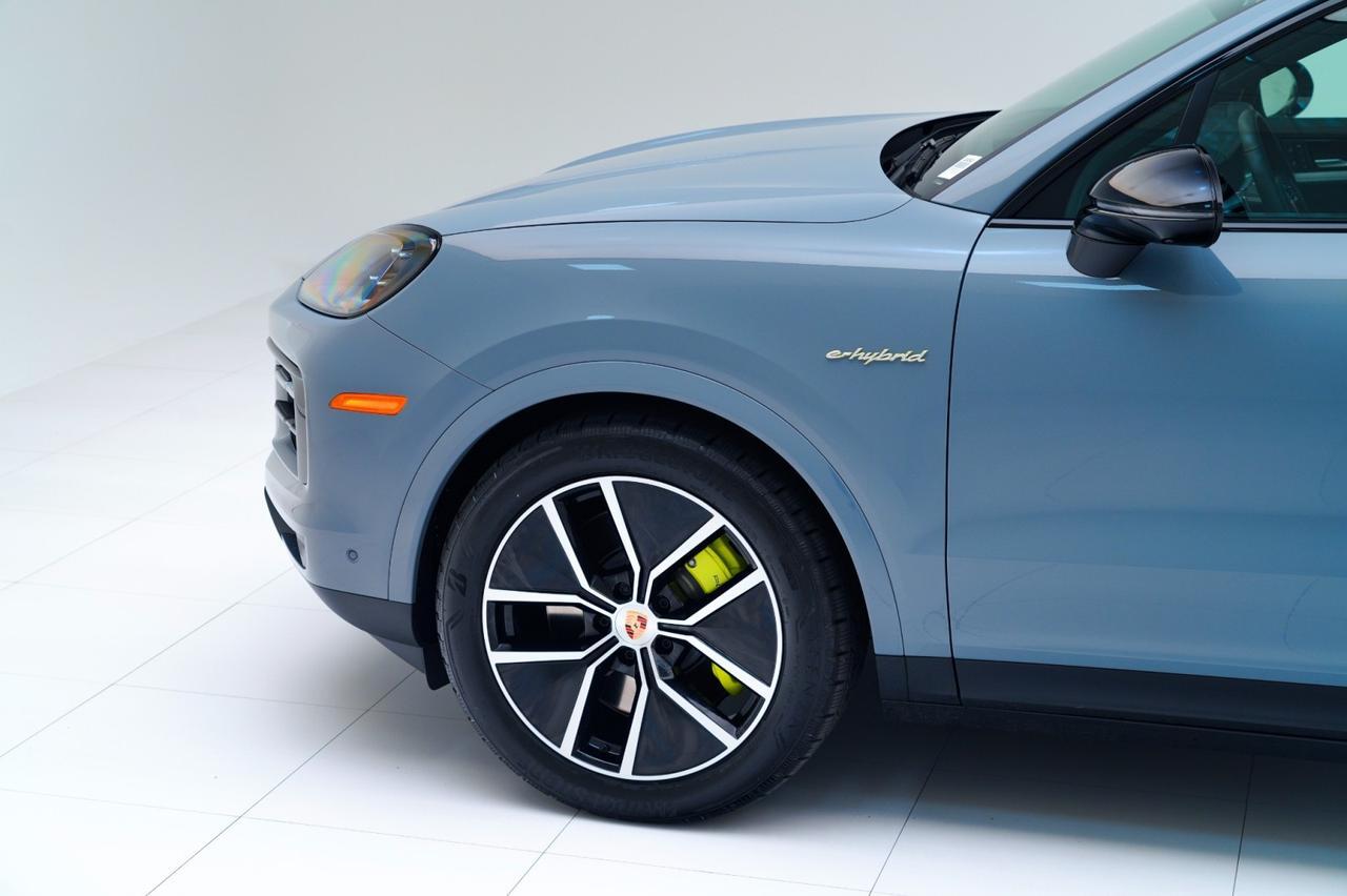 2026 Porsche Cayenne S E-Hybrid Pompano Beach FL
