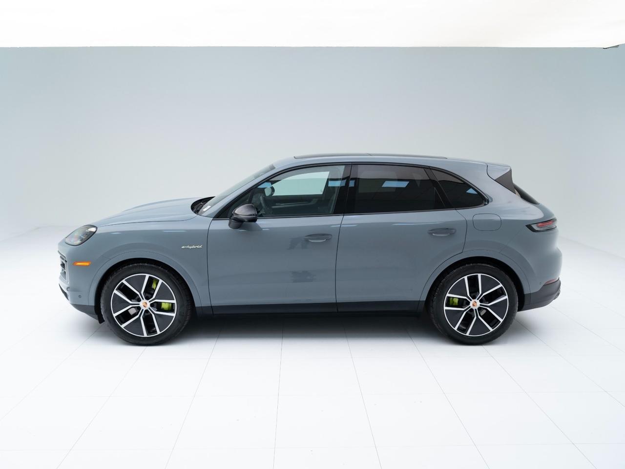 2026 Porsche Cayenne S E-Hybrid Pompano Beach FL