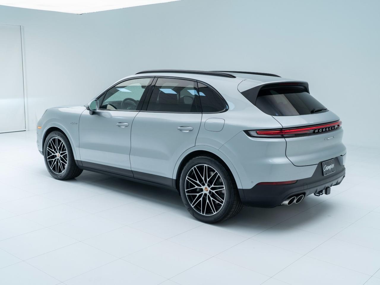 2026 Porsche Cayenne S E-Hybrid Pompano Beach FL