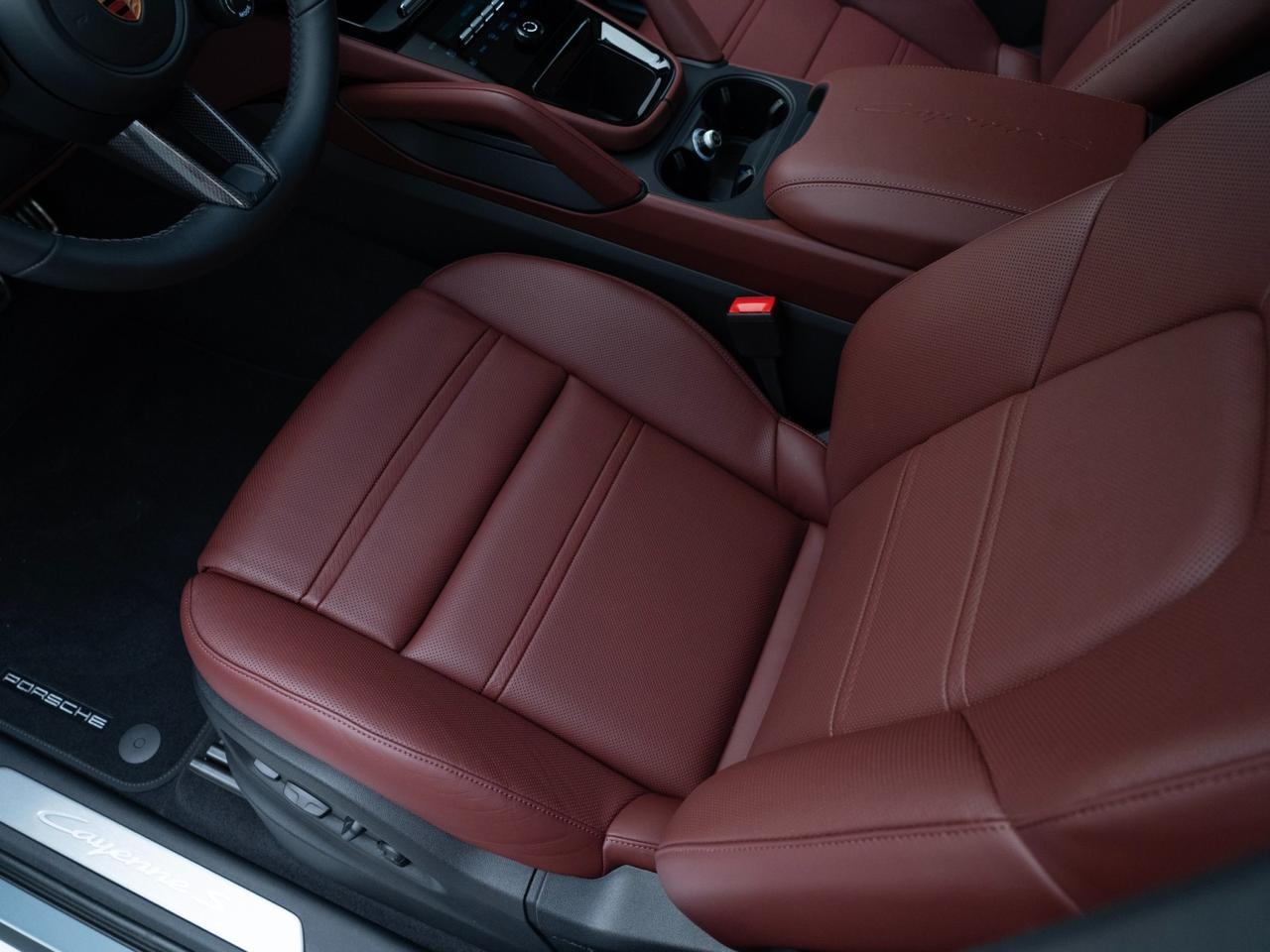 2026 Porsche Cayenne S E-Hybrid Pompano Beach FL