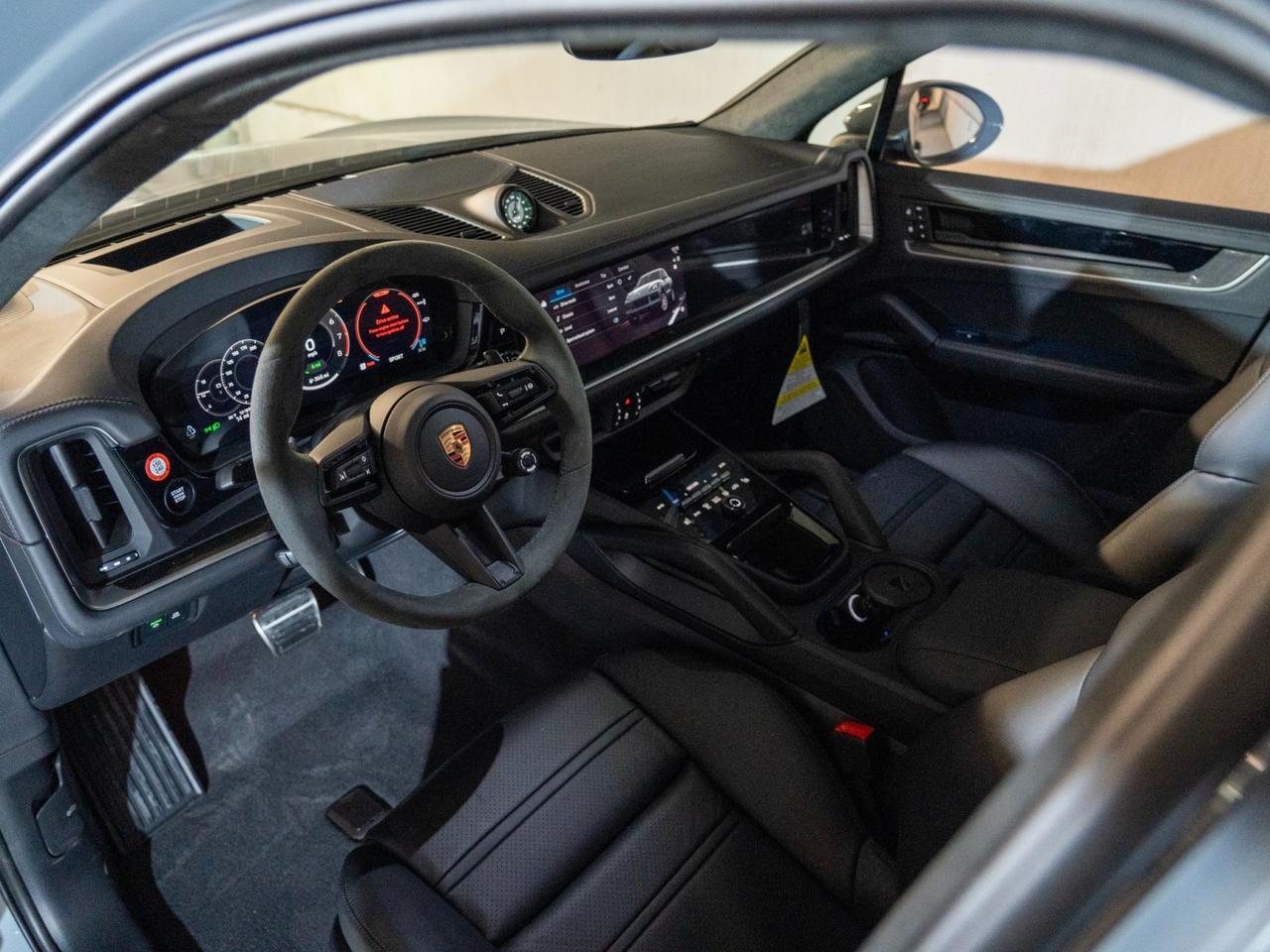 2026 Porsche Cayenne S E-Hybrid Pompano Beach FL