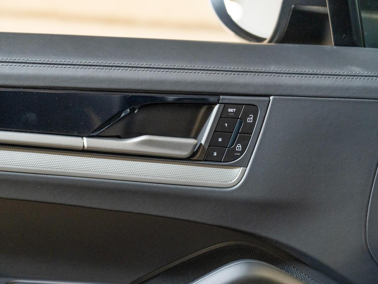 2026 Porsche Cayenne S E-Hybrid Pompano Beach FL