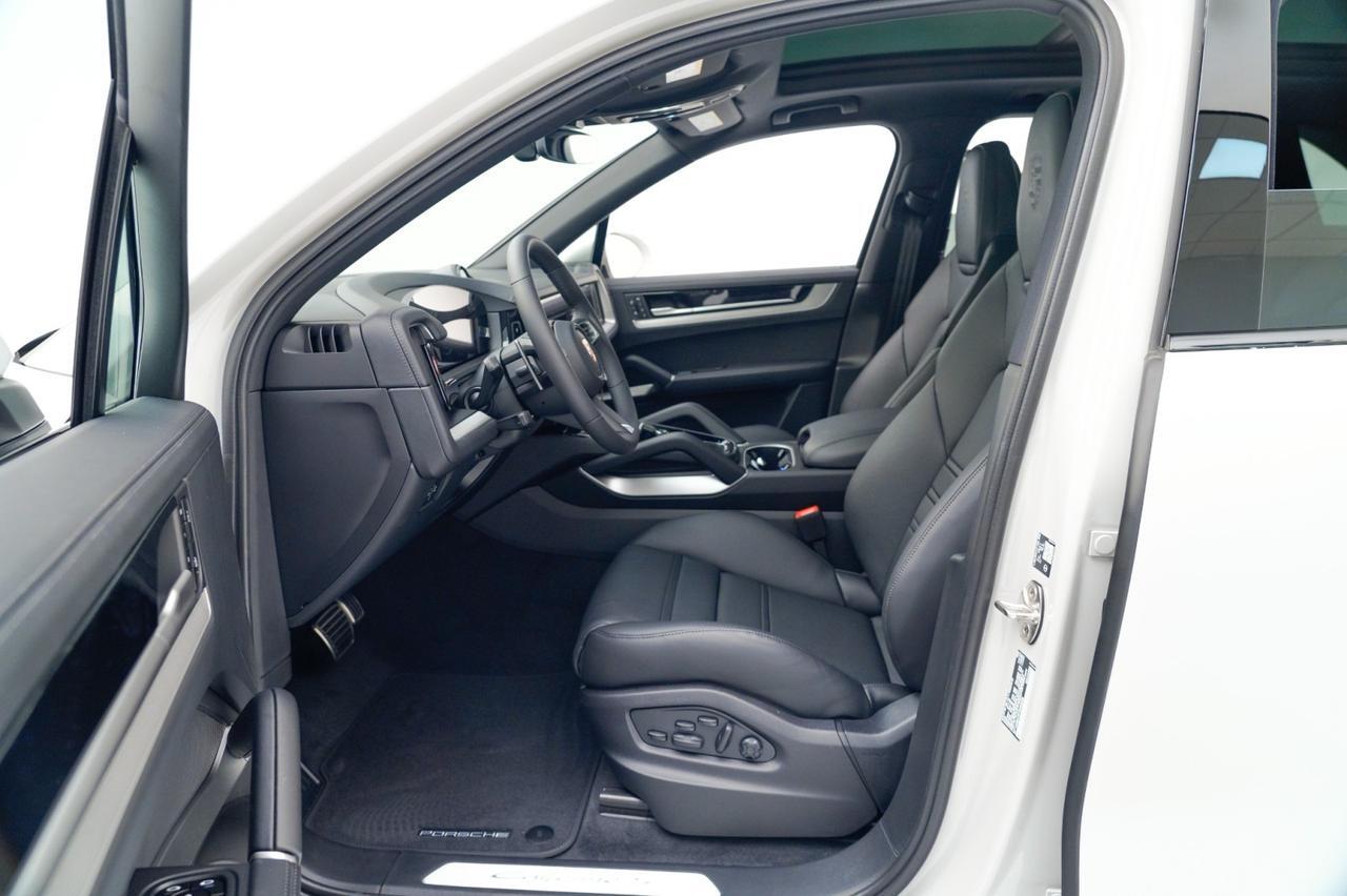 2026 Porsche Cayenne S E-Hybrid Pompano Beach FL