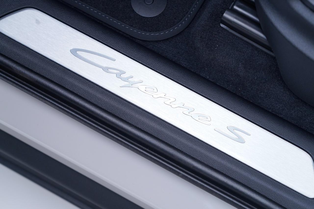 2026 Porsche Cayenne S E-Hybrid Pompano Beach FL