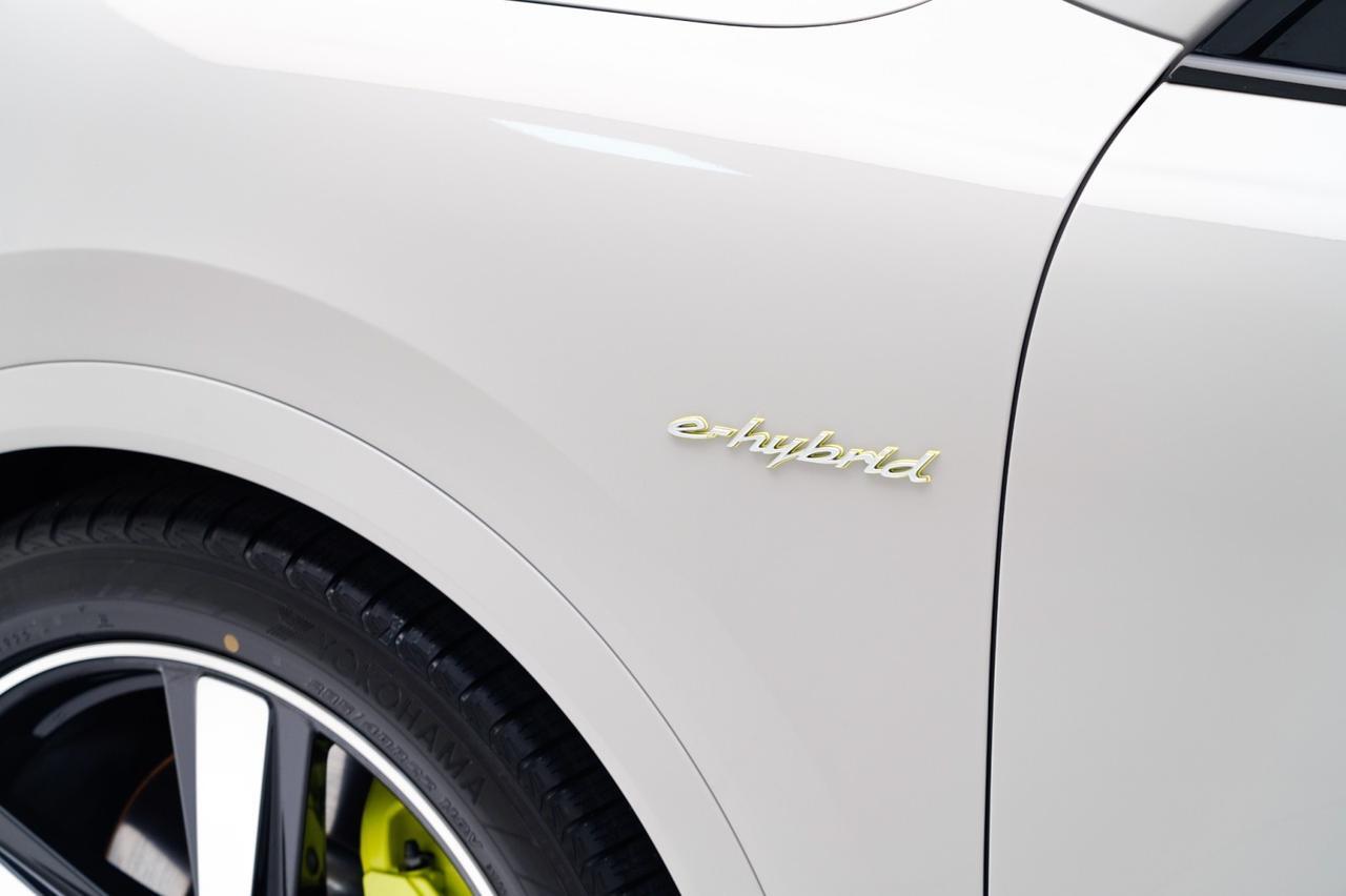 2026 Porsche Cayenne S E-Hybrid Pompano Beach FL