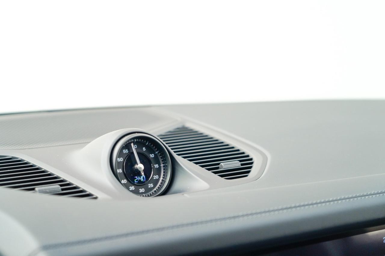 2026 Porsche Cayenne S E-Hybrid Pompano Beach FL