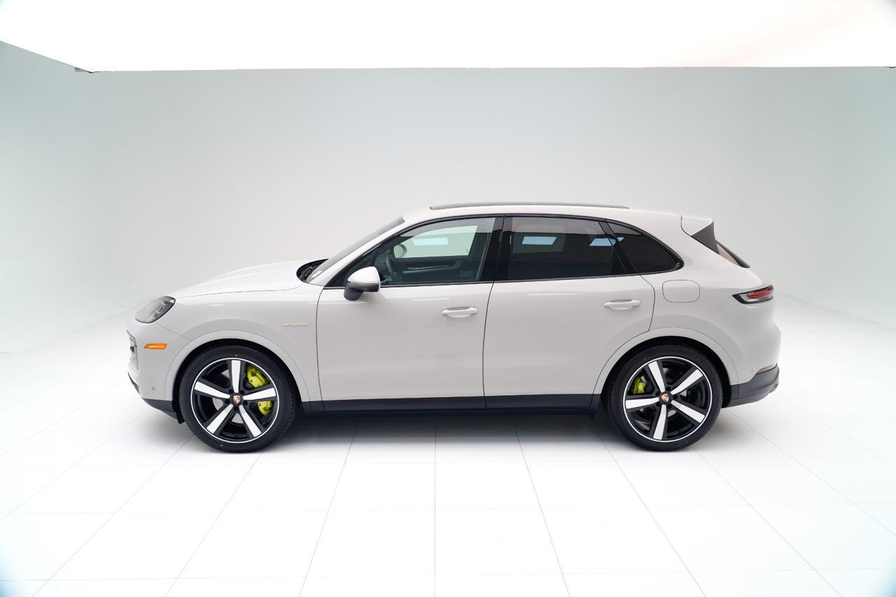 2026 Porsche Cayenne S E-Hybrid Pompano Beach FL