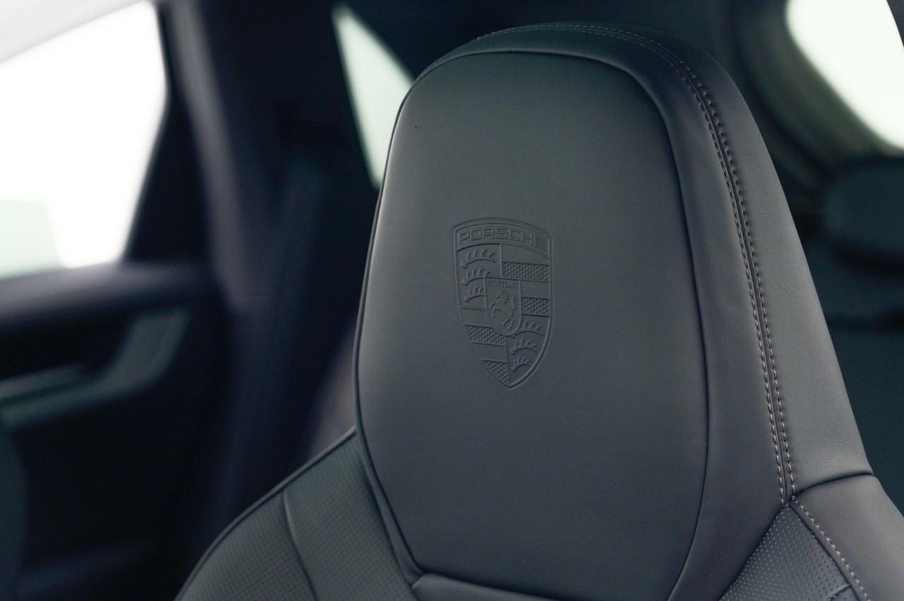 2026 Porsche Cayenne S E-Hybrid Pompano Beach FL