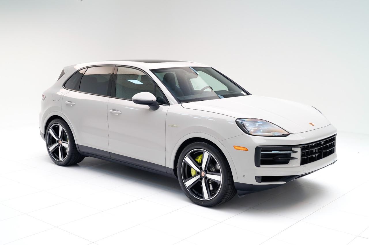 2026 Porsche Cayenne S E-Hybrid Pompano Beach FL