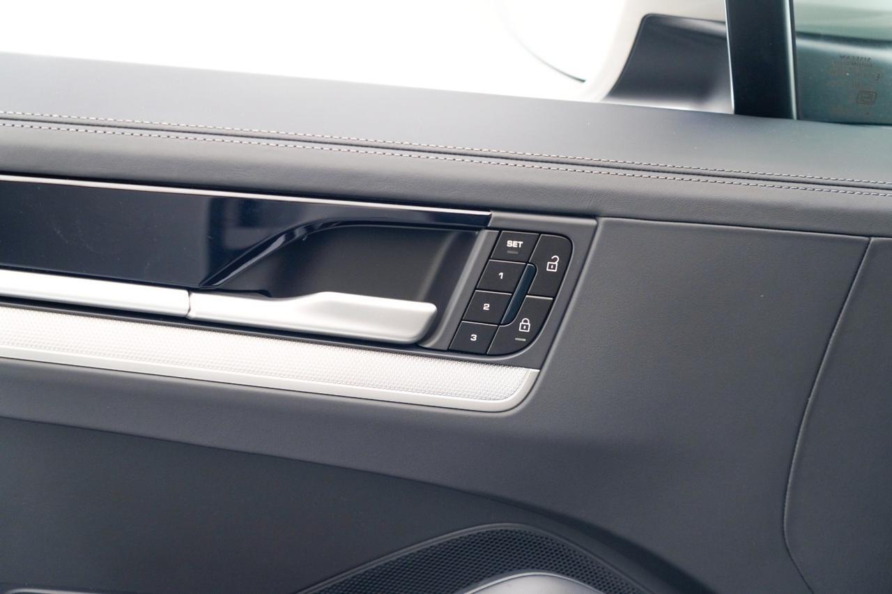 2026 Porsche Cayenne S E-Hybrid Pompano Beach FL