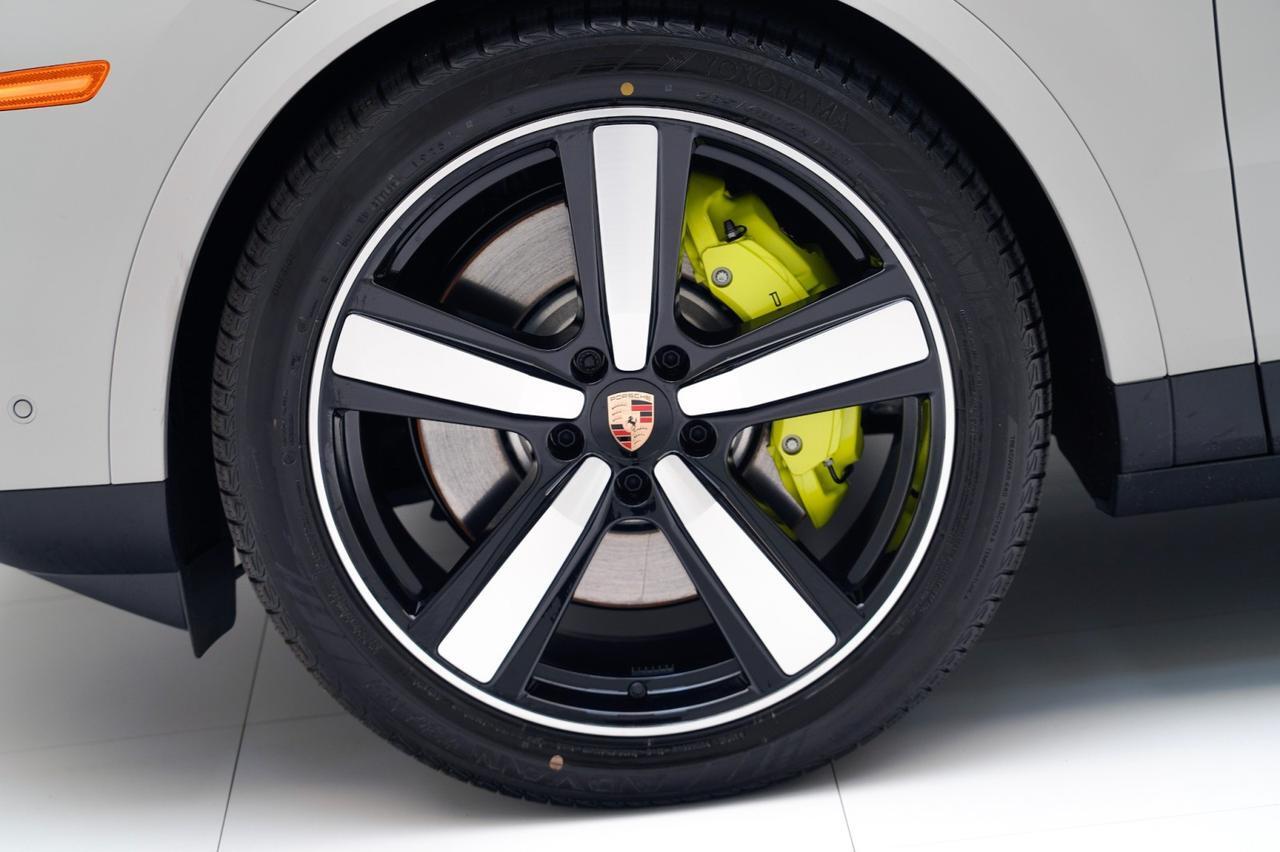 2026 Porsche Cayenne S E-Hybrid Pompano Beach FL