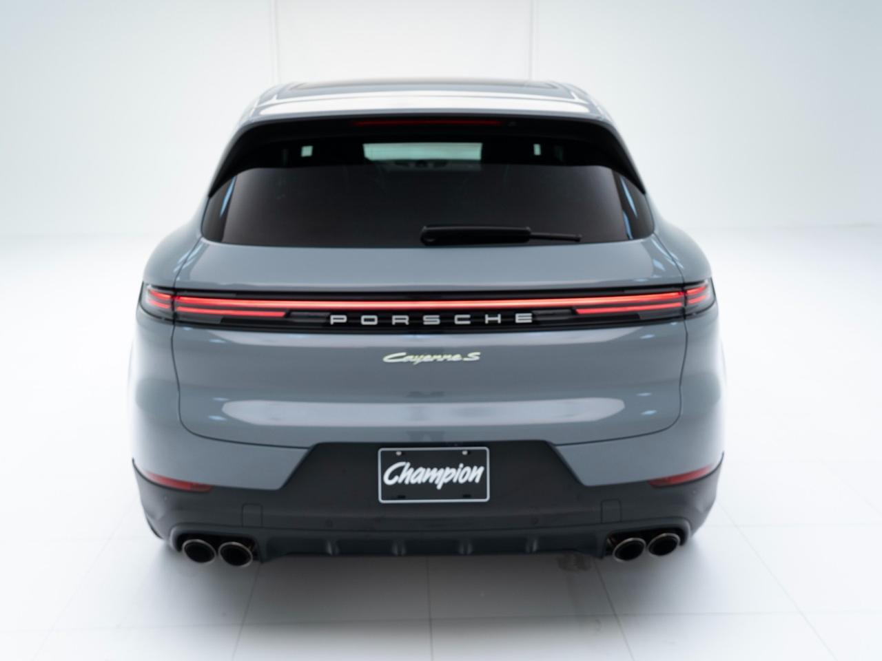 2026 Porsche Cayenne S E-Hybrid Pompano Beach FL