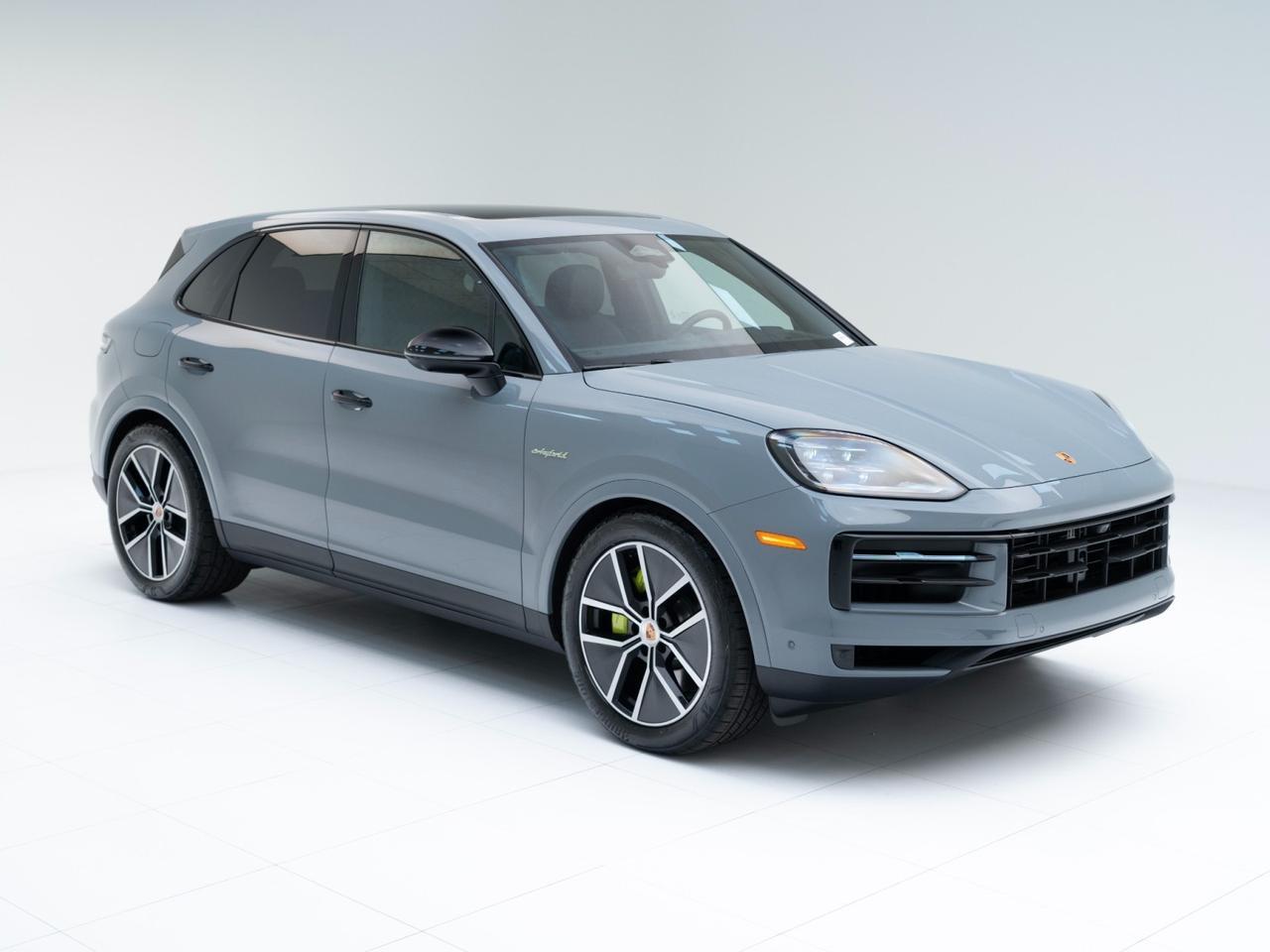 2026 Porsche Cayenne S E-Hybrid Pompano Beach FL