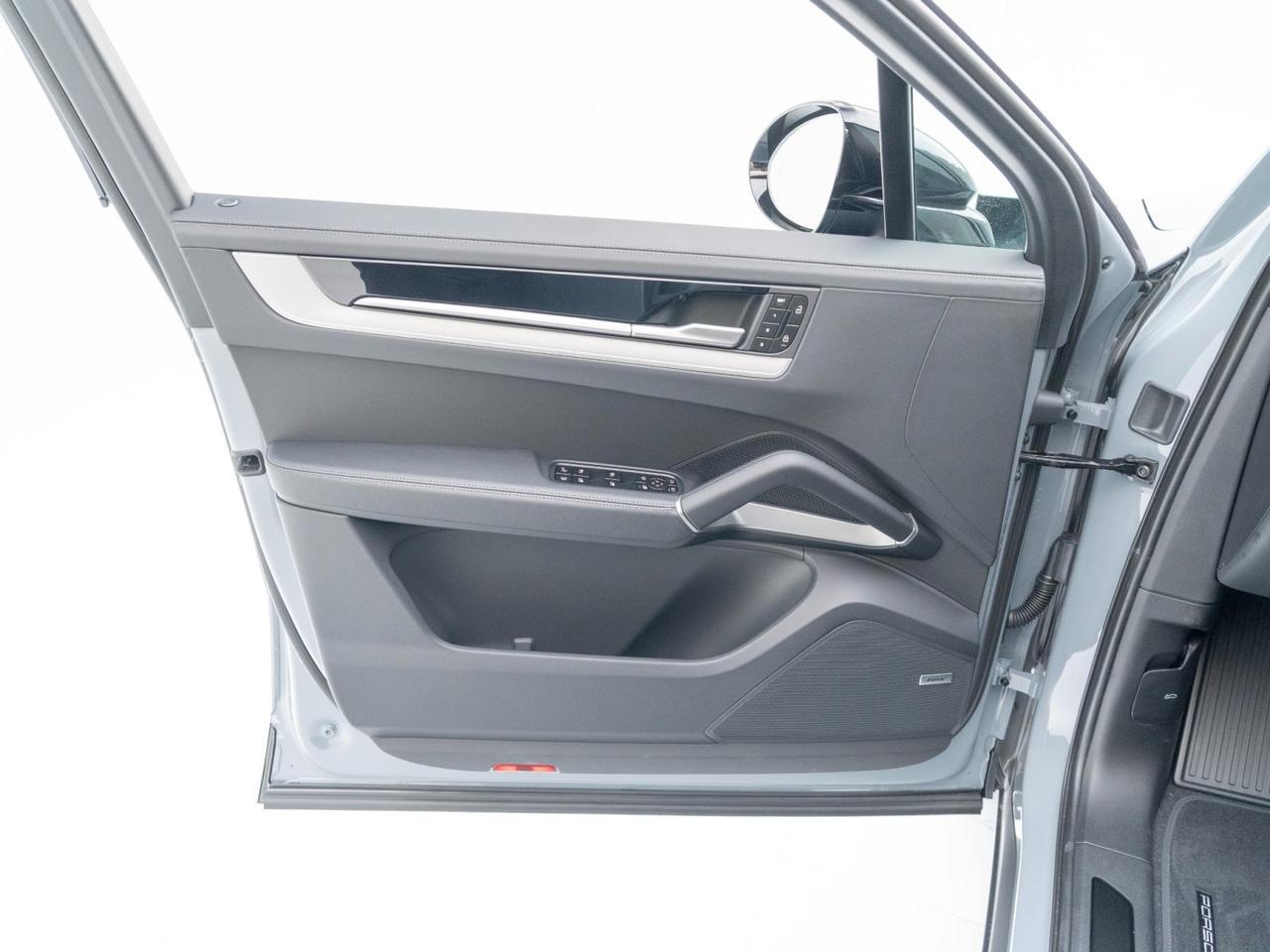 2026 Porsche Cayenne S E-Hybrid Pompano Beach FL