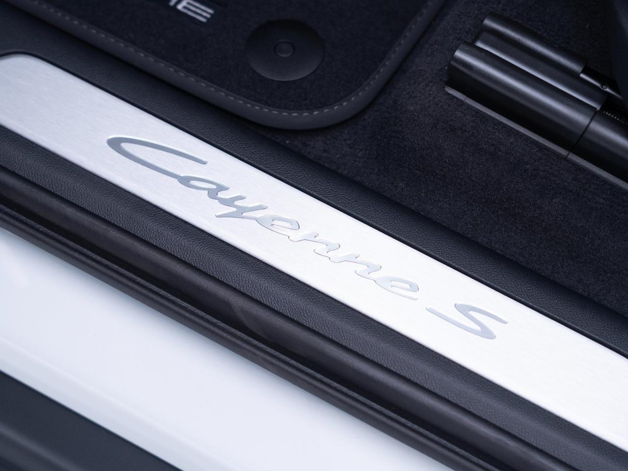 2026 Porsche Cayenne S E-Hybrid Pompano Beach FL