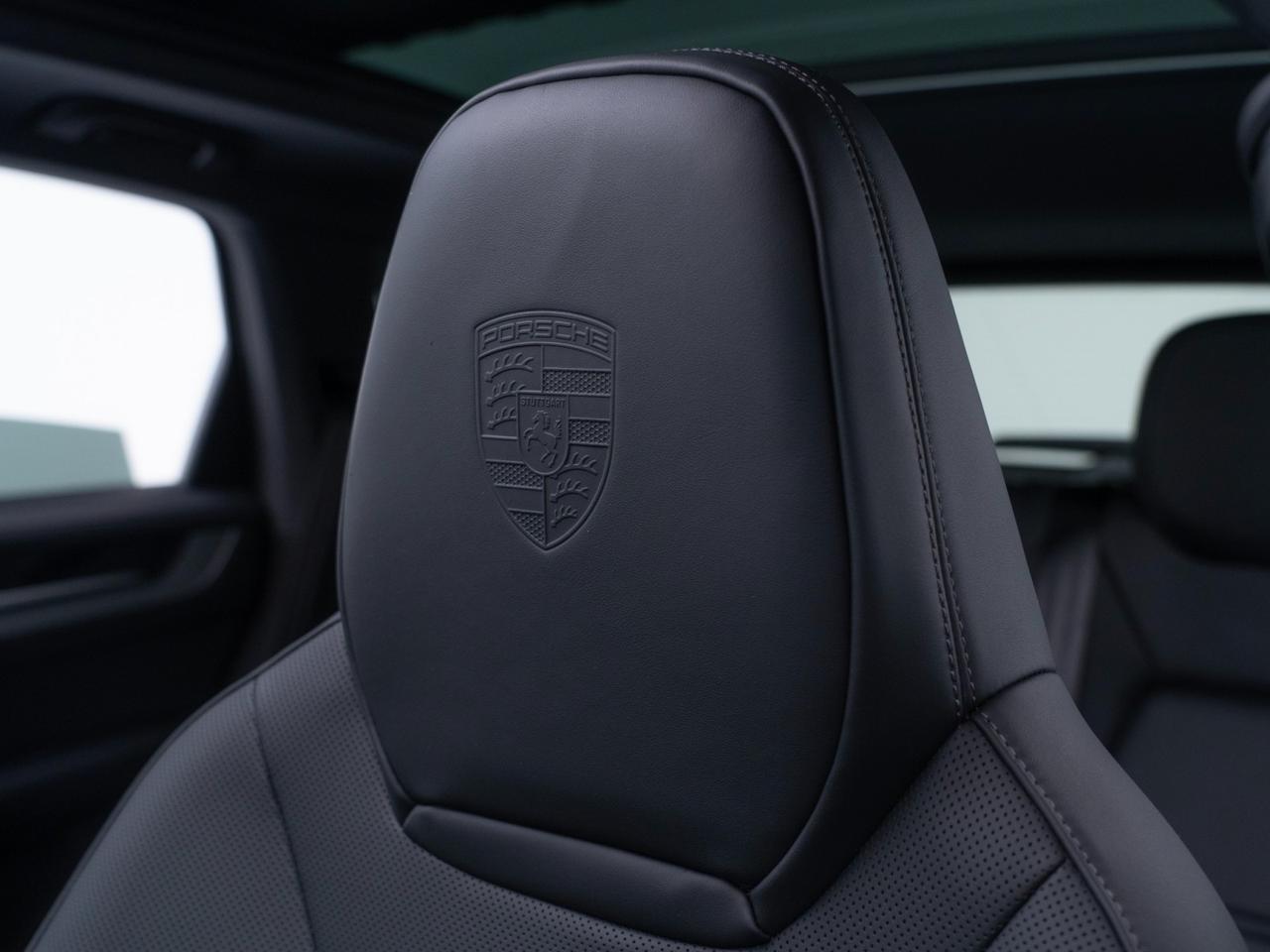 2026 Porsche Cayenne S E-Hybrid Pompano Beach FL
