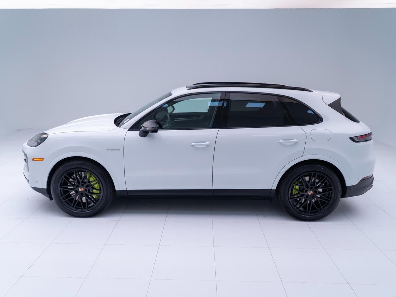 2026 Porsche Cayenne S E-Hybrid Pompano Beach FL