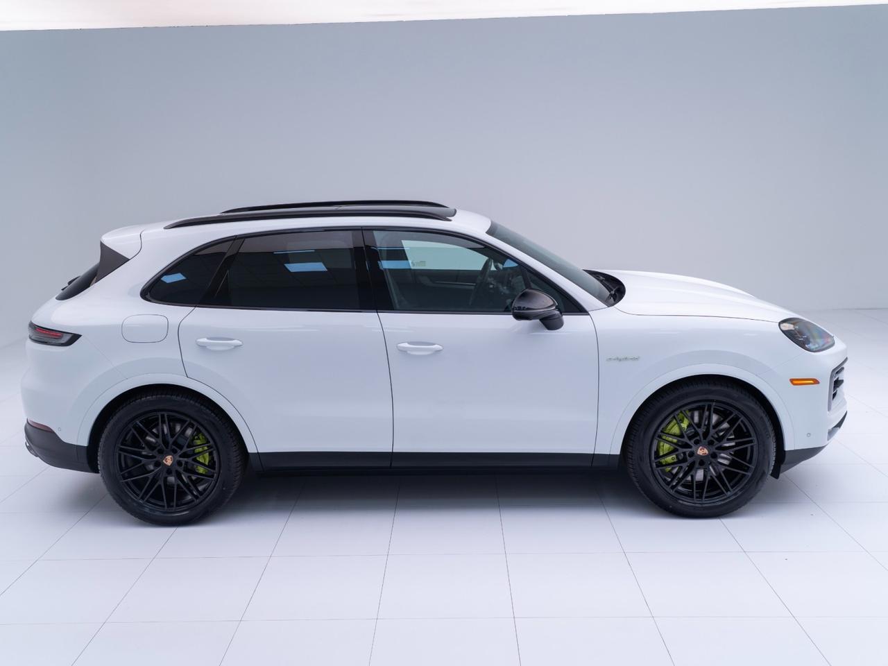 2026 Porsche Cayenne S E-Hybrid Pompano Beach FL