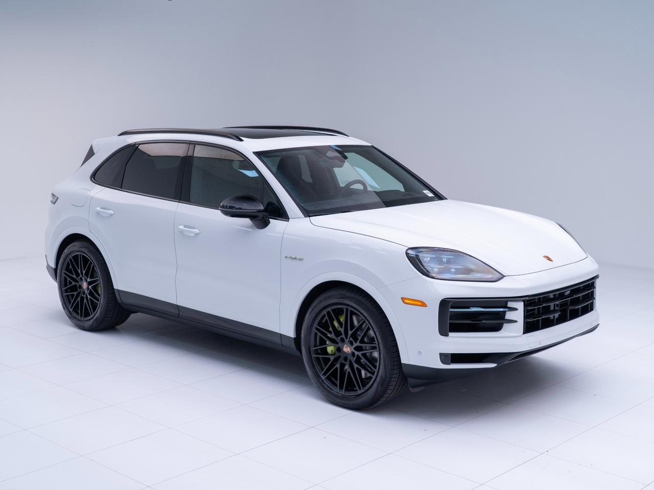 2026 Porsche Cayenne S E-Hybrid Pompano Beach FL