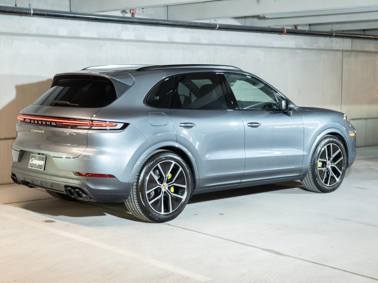 2026 Porsche Cayenne S E-Hybrid Pompano Beach FL