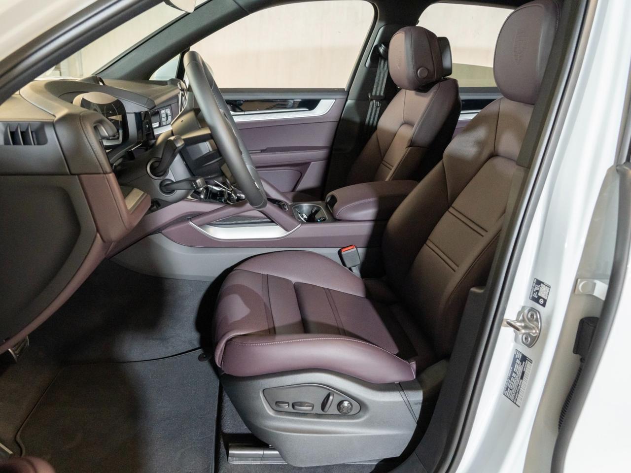 2026 Porsche Cayenne S E-Hybrid Pompano Beach FL