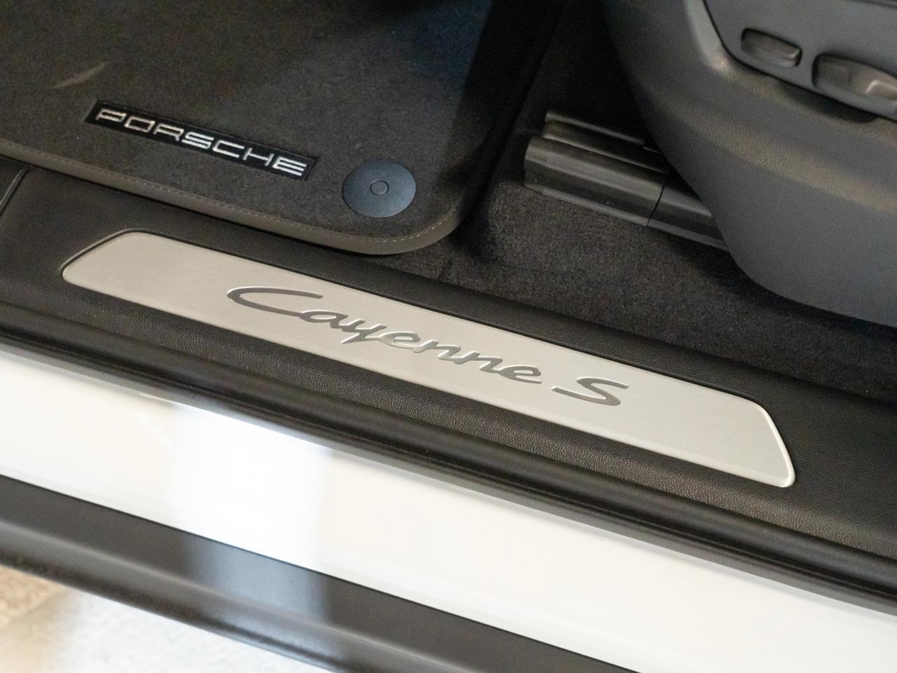 2026 Porsche Cayenne S E-Hybrid Pompano Beach FL