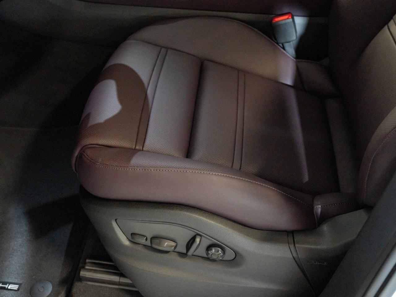 2026 Porsche Cayenne S E-Hybrid Pompano Beach FL