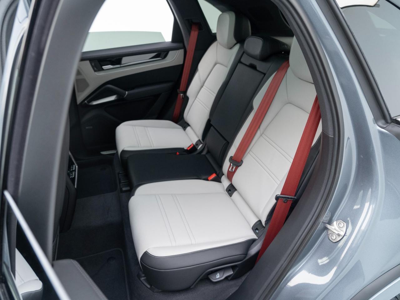 2026 Porsche Cayenne S Pompano Beach FL